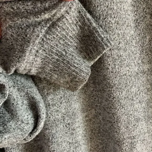 AERIE Lightweight Split-Hem Crewneck Oversized Sweater Gray Size Medium - Picture 6 of 10